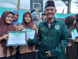 PAC PPP Belawan Salurkan Beasiswa Imbas Kenaikan BBM Untuk Siswa SMP Alwasliyah 9 Medan