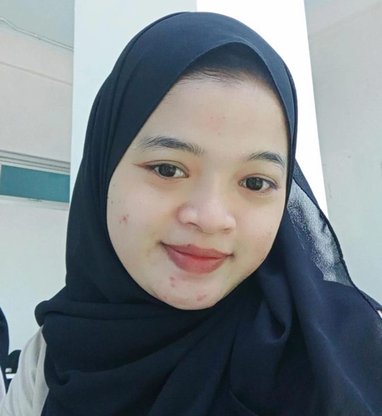 Yati Oktaviani Mahasiswi dari Prof. Dr. Novianty Djafri, S.Pd.I., M.Pd.I di Jurusan Manajemen Pendidikan. Fakultas Ilmu Pendidikan, Universitas Negeri Gorontalo.