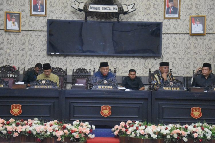 Rapat Paripurna DPRD Kabupaten Gorontalo, Foto Istimewa.