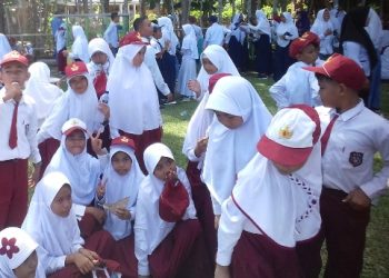 Simak, Seragam Sekolah SD, SMP Dan SMA Yang Diatur Untuk Tahun Ajaran Baru Oleh Kemendikbud