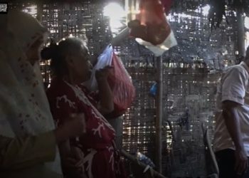 Staff Perkim Langsung Nangis Melihat Kondisi Rumah Bada Tagi Umar