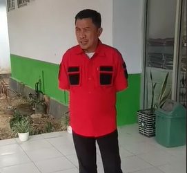 Haris Tome : Hari Kamis Untukmu Yang Manis