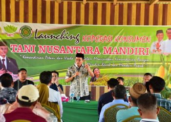 Bupati Gorontalo Diapresiasi Oleh Fadel Muhammad Dalam Rangka Meningkatkan Kesejahteraan Petani