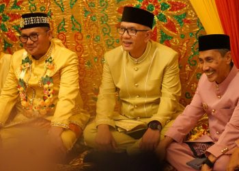 Bupati Gorontalo Nelson Pomalingo Hadiri Acara Mopotolungo Walikota Gorontalo Marten Taha