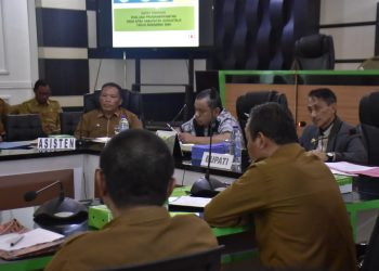 Bupati Gorontalo Nelson Pomalingo Evaluasi Program di Masing-Masing OPD