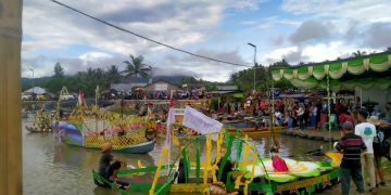 Sukses Dilaksanakan, Lomba Perahu Hias Bakal Rutin di FPDL