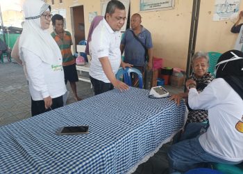 Hendra Hemeto Apresiasi Petugas Kesehatan yang Sigap Terhadap Korban  Luapan Air Danau Limboto