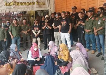 Peserta Aksi Doa Bersama Tuding BMT Mitra Umat Pilih Bayar Ormas dan LSM Daripada Nasabah, Pengacara Bantah Begini