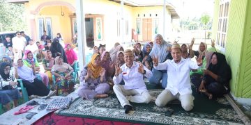 Roni-Adnan Blusukan 20 titik Dalam Sehari di Kecamatan Tibawa