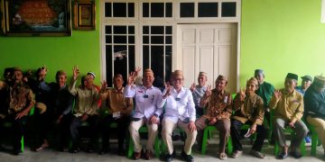 Sambangi Masyarakat Pongaila Pulubala, Roni-Adnan Disambut Dengan Doa Agar  Mendapatkan Suara Terbanyak