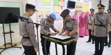 Kapolres Gorontalo Pimpin Sertijab Kabag Ops dan Kapolsek Batudaa Pantai