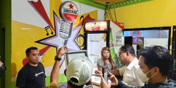 Kesbangpol Bersama Satpol PP Kabgor Gelar Rajia Tempat Hiburan Malam