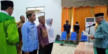 Bupati Gorontalo Sofyan Puhi Lantik Ketua Dan Anggota Dewas RSUD MM Dunda Limboto