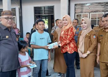 Bupati Gorontalo Salurkan Bantuan Atensi Yapi Kepada 90 Orang Anak