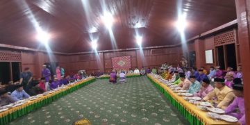 Pemda Kabgor Gelar Adat Tonggeyamo Penetapan Hari Raya Idul Adha Di Rumah Adat