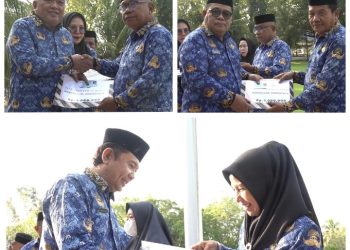 Pemkab Gorontalo Serahkan KTP Elektronik bagi PNS Purna Tugas, Wujud Sinergi Dukcapil dan BKPSDM