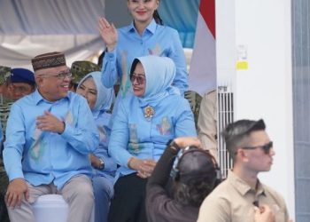 Hadirkan Lautan Manusia Saat Prabowo Hadiri PENAS XVII, Bupati Gorontalo Sofyan Puhi Tampak Sumringah