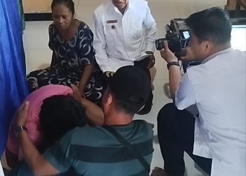 Dua Jam Menaklukkan Tantangan, Dukcapil Gorontalo Rampungkan Perekaman KTP Elektronik ODGJ di Biluhu