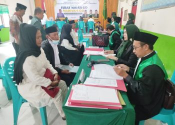 32 Pasutri Ikut Isbat Nikah di Limboto, Terima Langsung Dokumen Nikah dan Kependudukan