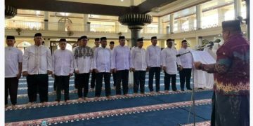 Pemkab Gorontalo Lantik Pengurus Masjid Agung Baiturrahman Limboto