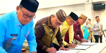 Bupati Sofyan Teken MoU Perlindungan Bahasa dan Sastra Daerah Gorontalo Dengan Kemendikdasmen